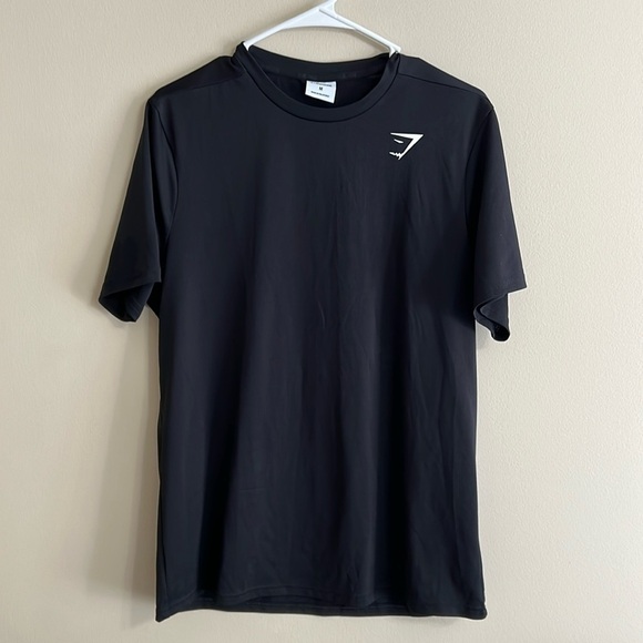 Gymshark Tops - Gymshark Arrival Black White Logo Short Sleeve Regular Fit T Shirt